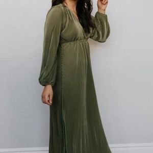 Pleated maxi dress
